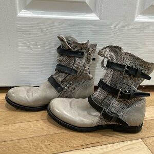 Free People AS 98 Short Motorcycle Boot Bootie Gray Leather 36 (6)